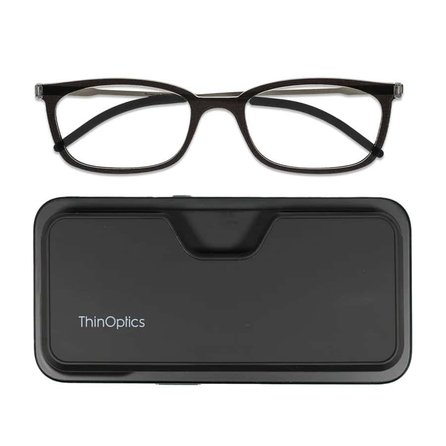 MagSafe_Connect_Connect_on_Phone_Black_Above_1